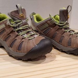 Keen Voyageur Women's Hiking Shoe size 7